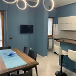 Roxy House * טרני